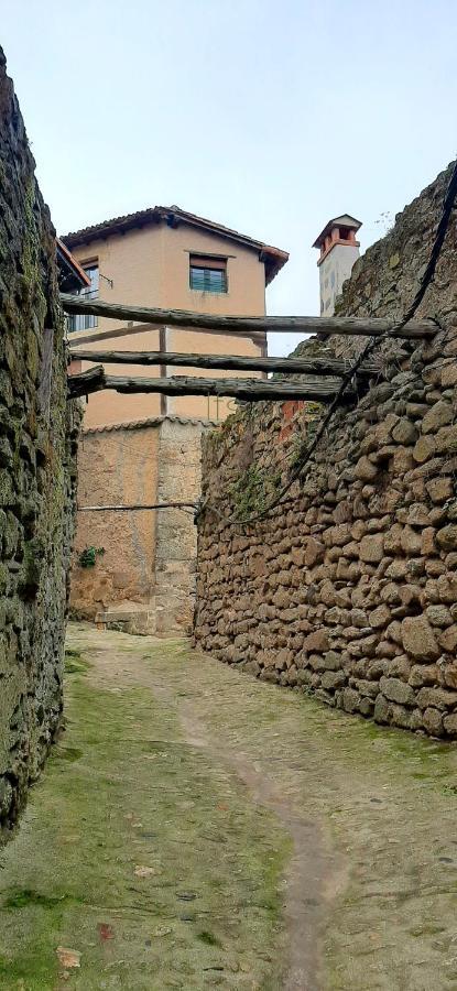 La Duena I Apartamento Miranda del Castañar Exterior foto